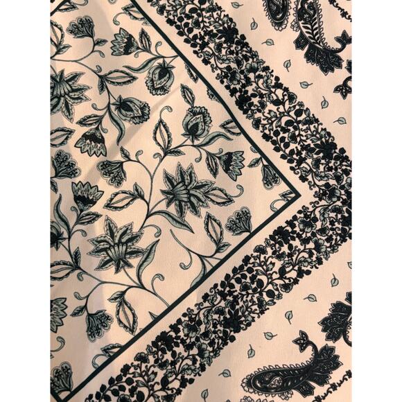 Eloquii Paisley Woman’s Top Blouse Sz 18 Cream Black Long Sleeve Office Classic - Picture 11 of 12